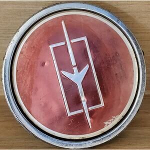 Vintage 1980s Oldsmobile Wire Wheel Center Cap ONE PIECE Diameter 2 5/16"